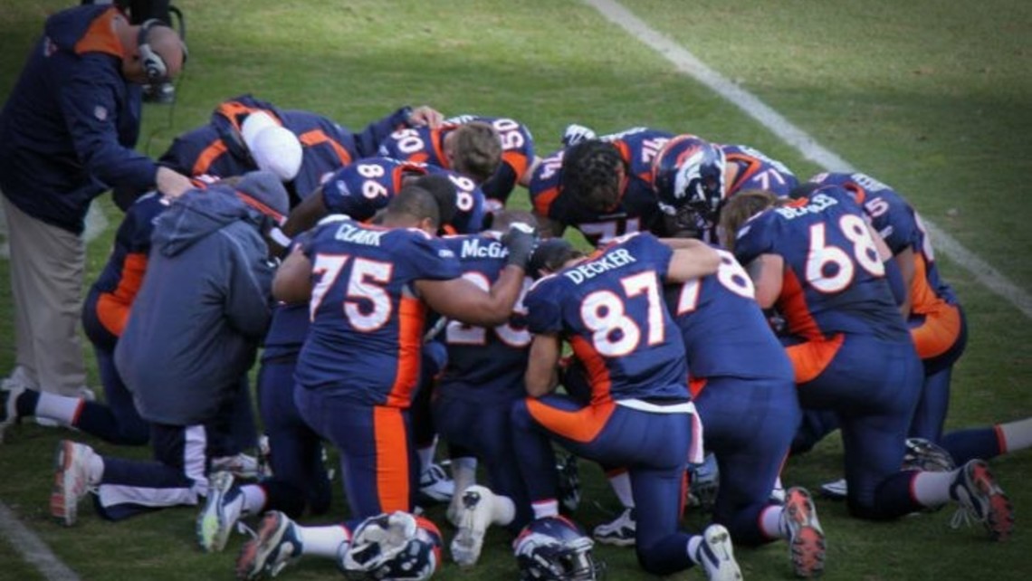 Prayer Football Players